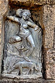 Hirapur - the Sixtyfour Yoginis Temple, Yogini n 64 (in a niche of the mandap), two armed figure in a dancing pose.