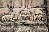 Hirapur - the Sixtyfour Yoginis Temple, detail of the pedestal of Katyayani n 5 (clockwise) with a dog and a jackal.