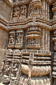 Orissa - Konarak - The Sun Temple, the hall of offerings (bhoga mandapa) decorations with vajra-mundi 