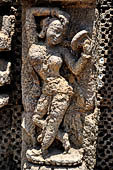 Orissa - Konarak - The Sun Temple, the hall of offerings (bhoga mandapa) also called nata-mandir (hall of dancers) because of the multitude of carvings of musicians and dancers 