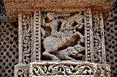 Orissa - Konarak - The Sun Temple, the hall of offerings (bhoga mandapa) also called nata-mandir (hall of dancers) because of the multitude of carvings of musicians and dancers 