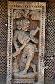 Orissa - Konarak - The Sun Temple, the hall of offerings (bhoga mandapa) also called nata-mandir (hall of dancers) because of the multitude of carvings of musicians and dancers 