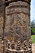 Orissa - Konarak - The Sun Temple, the hall of offerings (bhoga mandapa) also called nata-mandir (hall of dancers) because of the multitude of carvings of musicians and dancers 