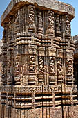 Orissa - Konarak - The Sun Temple, the hall of offerings (bhoga mandapa) also called nata-mandir (hall of dancers) because of the multitude of carvings of musicians and dancers 