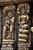 Konarak - Orissa. The Sun Temple. Platform of the jagamohana-deul complex, nagakanya 