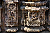 Orissa - Konarak - The Sun Temple. Decoration of the Mayadevi temple, vajra-mundi.