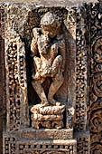 Orissa - Konarak - The Sun Temple. Detail of the decoration of the Mayadevi temple (formerly dedicated to Surya's wife Chayadevi, the goddess of the shadow).