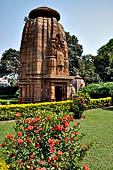 Orissa - Bhubaneshwar. Mukteswara temple, auxiliary shrine. 