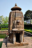 Orissa - Bhubaneshwar. Mukteswara temple, auxiliary shrine. 