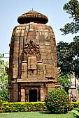 Orissa - Bhubaneshwar. Mukteswara temple, auxiliary shrine. 