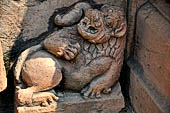 Orissa - Bhubaneshwar. Mukteswara temple, simha (lions) 