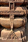 Orissa - Bhubaneshwar. Mukteswara temple, decoration of the jagamohan. 