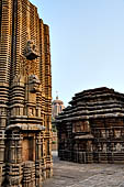 Orissa - Bhubaneswar. Temples clustered around the Papanashini Kund. 