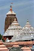 Orissa - Puri. Jagannatha Temple. The deul and the piramidal roofs of the jagamohana and of the nata and bogha-mandapa.  