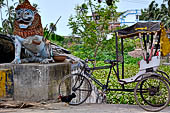 Orissa - Puri, around the holy tank called Narendra Sagar. 