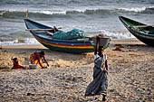 Orissa - Puri, the fishing village. 