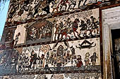 Orissa - Raghurajpur. Murals. 