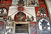 Orissa - Raghurajpur. Murals. 