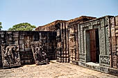 Ratnagiri - Front porch of the main monastery with detached images.