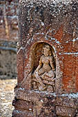 Ratnagiri - Portable monolithic stupa. Detail of the deity.