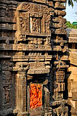 Orissa - Bhubaneswar. Sisiresvara temple. Detail of the deul. 