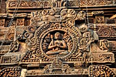 Orissa - Bhubaneswar. Vaital deul, decorations on the south face of the deul: 'chaitya' medallion with the image of Lakulisa.