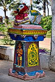 Orissa - The village of Hirapur. Small Shiva Temple. 