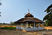 Orissa - The village of Hirapur. Assembly hall. 