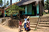 Orissa - Village life, along the road from Bhubaneswar to Puri. 