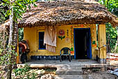 Orissa - Village life, along the road from Bhubaneswar to Puri. 