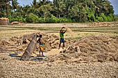 Orissa - country life along the road to Chilika. 