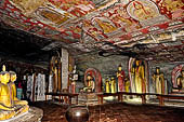 Dambulla cave temples - Cave 2, Maharaja Vihara (Temple of the Great Kings)