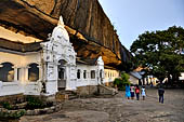 Dambulla cave temples