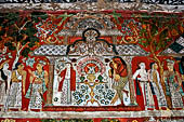 Mulkirigala cave temples - The second cave of the first terrace contains beautiful Kandyan-style paintings of Jataka stories. 