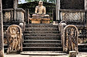 Polonnaruwa - the Vatadage. the northern stairway.