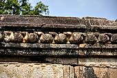 Polonnaruwa - The Hatadage. Details of the inscription. 