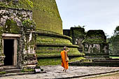 Polonnaruwa - Rankot Vihara. 