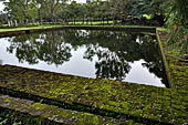 Polonnaruwa - The area of the Alahana Pirivena (Monastery of the Cremation Grounds). 