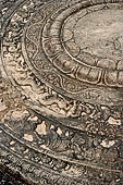 Polonnaruwa - the Vatadage. Detail of the moonstone of the western stairway. 