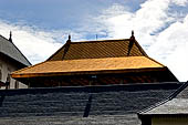 Kandy - The Sacred Tooth Relic Temple, gilded roof of the main shrine.