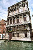 Venezia, Palazzo Flongini sul Canal Grande poco distante da Palazzo Labia.