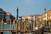 Venezia, Canal Grande. Riva del Carbon.