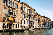 Venezia, in vaporetto dal Ponte dell'accademia alla Ca D'oro, Palazzo Corner Gheltof