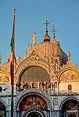 Venezia, Basilica di S. Marco, dettaglio dellla facciata occidentale.